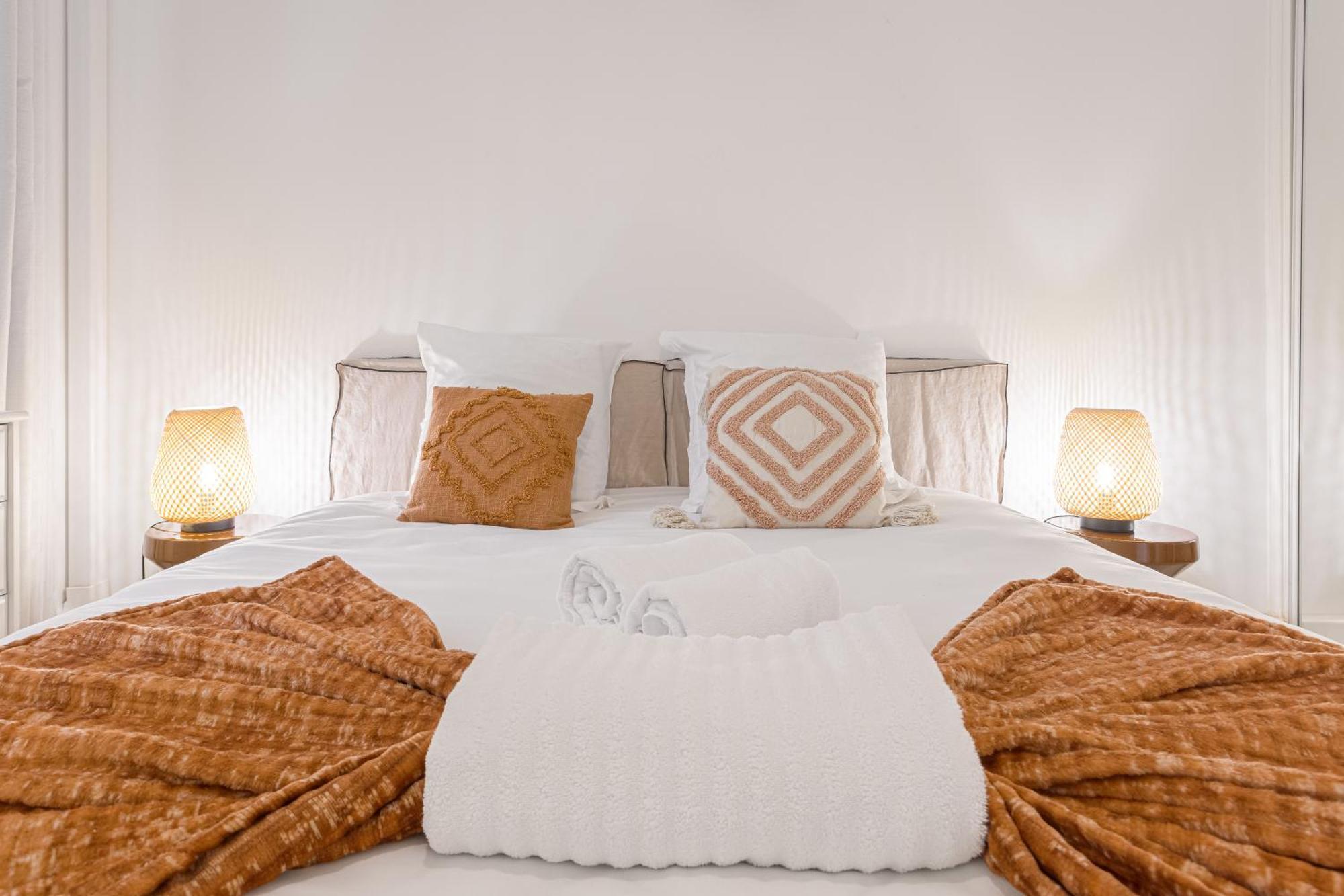 Josi - 2 Chambres, Central, 10mn Du Palais&plages, Neuf, Clim * Cannes